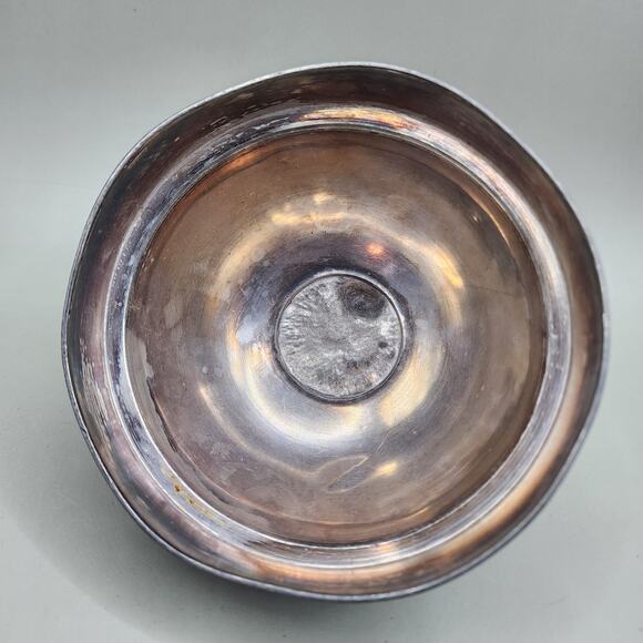 Antique Meriden Britannia Co Silver Plated Butter Dish Victorian Floral 3.5"h - Picture 5 of 9